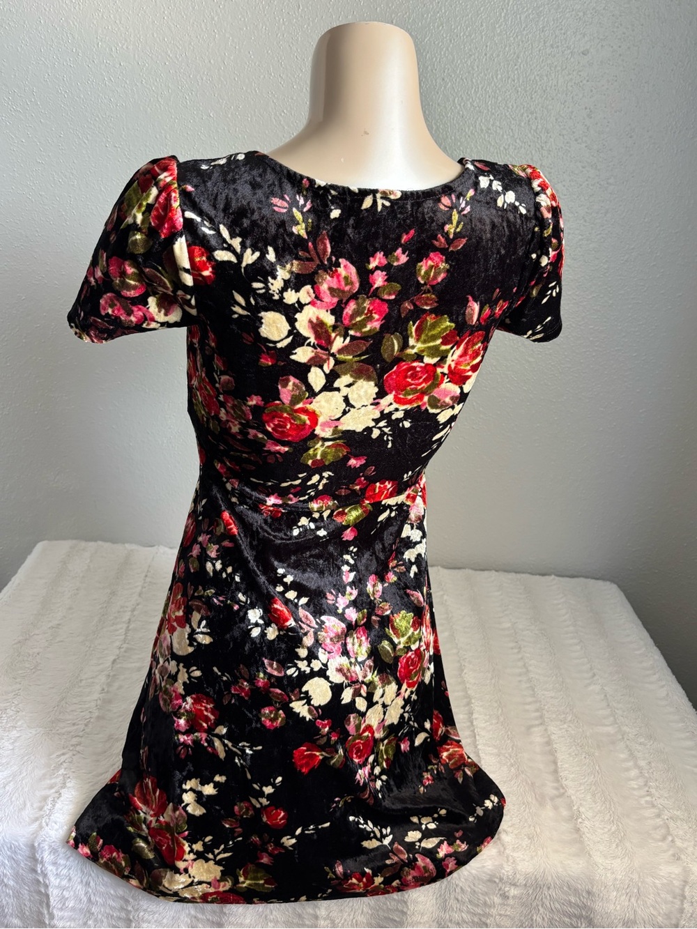 Urban Outfitters Floral Velvet Mini Dress Y2K Cottagecore Boho Coquette - Picture 3 of 5
